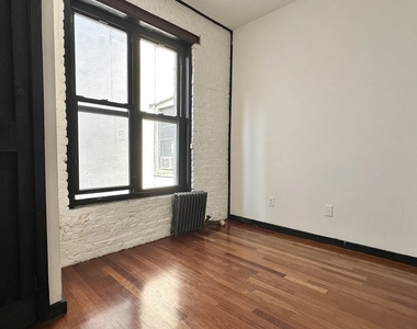 520 East 14th Street - Photo Thumbnail 1