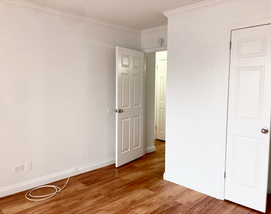 747 10th Avenue - Photo Thumbnail 12