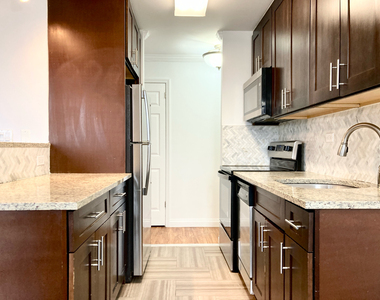 747 10th Avenue - Photo Thumbnail 7
