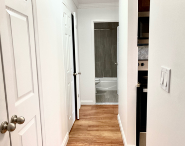 747 10th Avenue - Photo Thumbnail 10