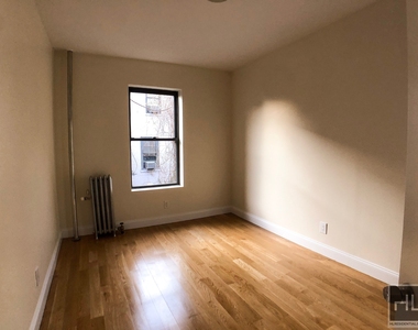 West 11th Street - Photo Thumbnail 0