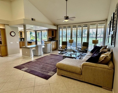 264 Avenida Del Sol - Photo Thumbnail 4