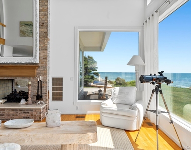 390 Old Montauk Highway - Photo Thumbnail 18