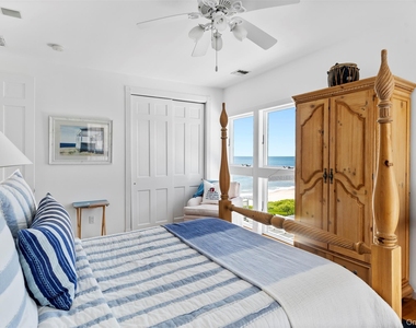 390 Old Montauk Highway - Photo Thumbnail 29