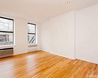 1558 York Avenue - Photo Thumbnail 0