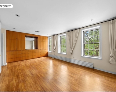 45 Joralemon Street - Photo Thumbnail 12