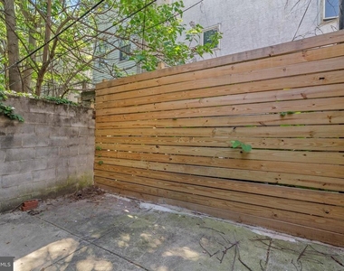 1534 Page Street - Photo Thumbnail 13