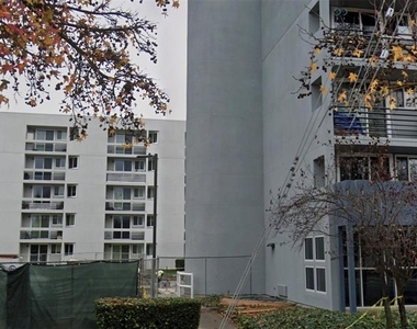 530 Coffee Rd - Photo Thumbnail 1