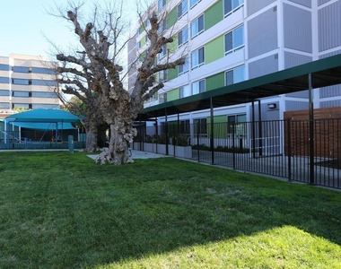14650 Sherman Wy - Photo Thumbnail 4