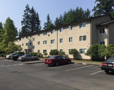 317 152nd St East - Photo Thumbnail 1