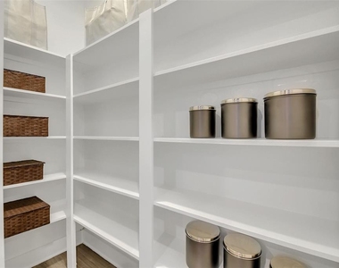 21015 Bay Village Drive - Photo Thumbnail 5