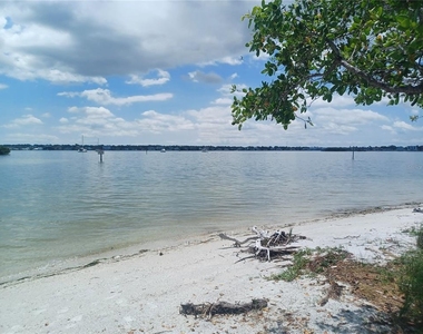 120 Causeway Boulevard - Photo Thumbnail 18