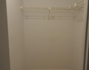 9500 L Shannon Green Drive - Photo Thumbnail 7