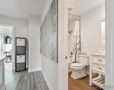 1111 Seacoast Drive - Photo Thumbnail 15