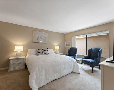191 Madrid Avenue - Photo Thumbnail 9