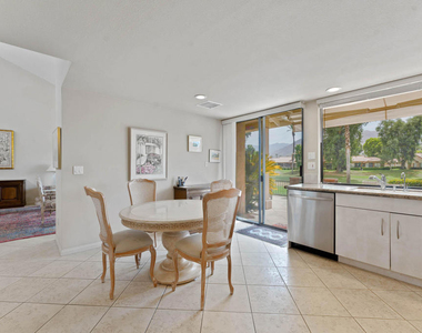 191 Madrid Avenue - Photo Thumbnail 6