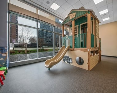 775 Columbus Ave - Photo Thumbnail 41