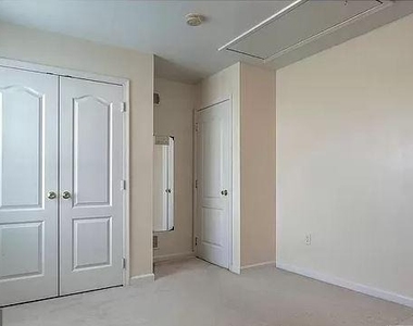 2940 Barley Circle - Photo Thumbnail 16