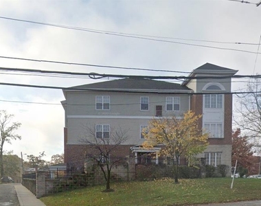 5233 N Capitol St Nw - Photo Thumbnail 4