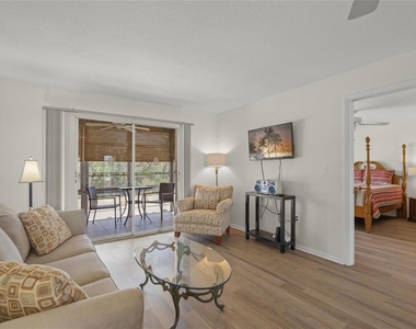 708 Tamiami Trail S - Photo Thumbnail 9