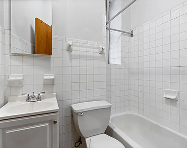 2267 1st Avenue - Photo Thumbnail 8