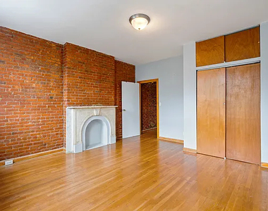 2267 1st Avenue - Photo Thumbnail 4