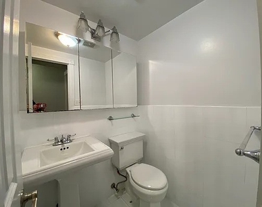 416 East 13th Street - Photo Thumbnail 2