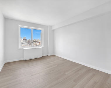 East 66th Street - Photo Thumbnail 2