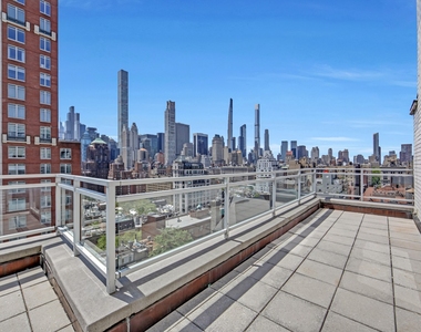 East 66th Street - Photo Thumbnail 11