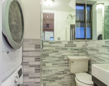 246 Mott Street - Photo Thumbnail 4