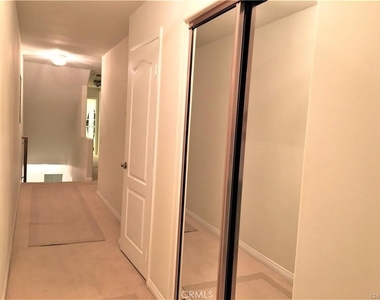 735 Alabama Street - Photo Thumbnail 23