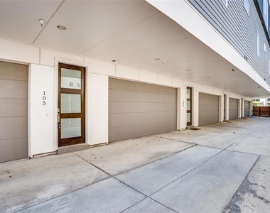 2203 Moser Avenue - Photo Thumbnail 14