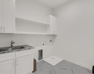 3737 Cortez Drive - Photo Thumbnail 34