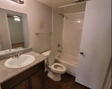 9837 Walnut Street - Photo Thumbnail 3