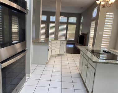 3620 Field Stone Drive - Photo Thumbnail 27