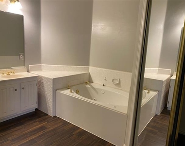 3620 Field Stone Drive - Photo Thumbnail 26
