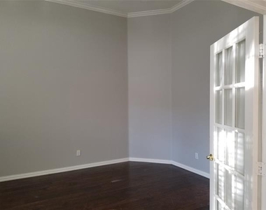 3620 Field Stone Drive - Photo Thumbnail 8