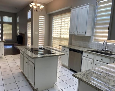 3620 Field Stone Drive - Photo Thumbnail 30
