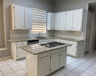 3620 Field Stone Drive - Photo Thumbnail 28