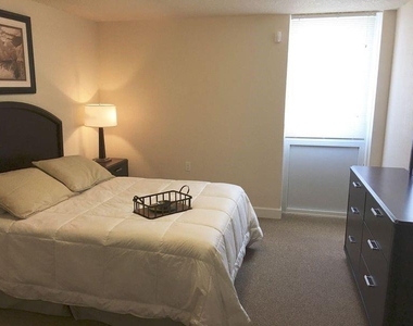 1400 Lebaron Ave - Photo Thumbnail 8