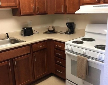 1400 Lebaron Ave - Photo Thumbnail 7