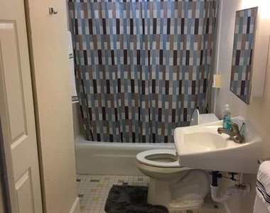1400 Lebaron Ave - Photo Thumbnail 9