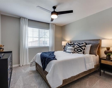 8525 Leyton - Photo Thumbnail 12