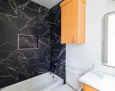 4210 Roseland Avenue - Photo Thumbnail 26