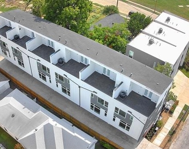 4210 Roseland Avenue - Photo Thumbnail 4
