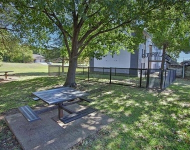 1200 W Taylor Street - Photo Thumbnail 10