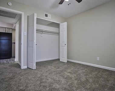 1200 W Taylor Street - Photo Thumbnail 1