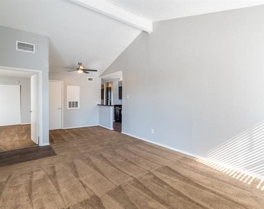 8383 La Prada Drive - Photo Thumbnail 5