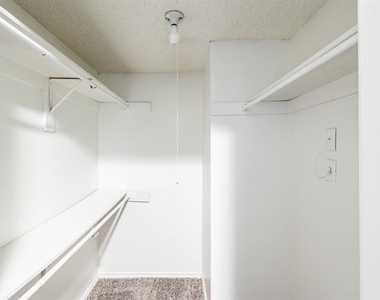 8383 La Prada Drive - Photo Thumbnail 12