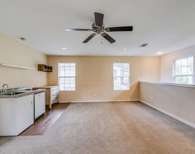 4543 Fairway Avenue - Photo Thumbnail 15